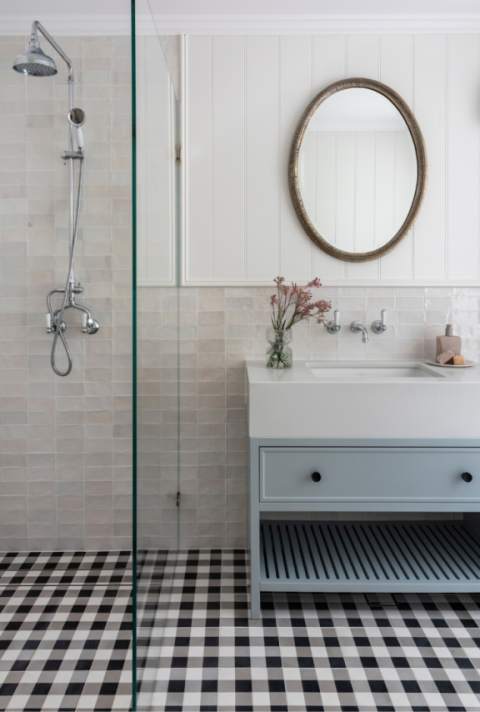 Wet Area Interior - easyREGENCY