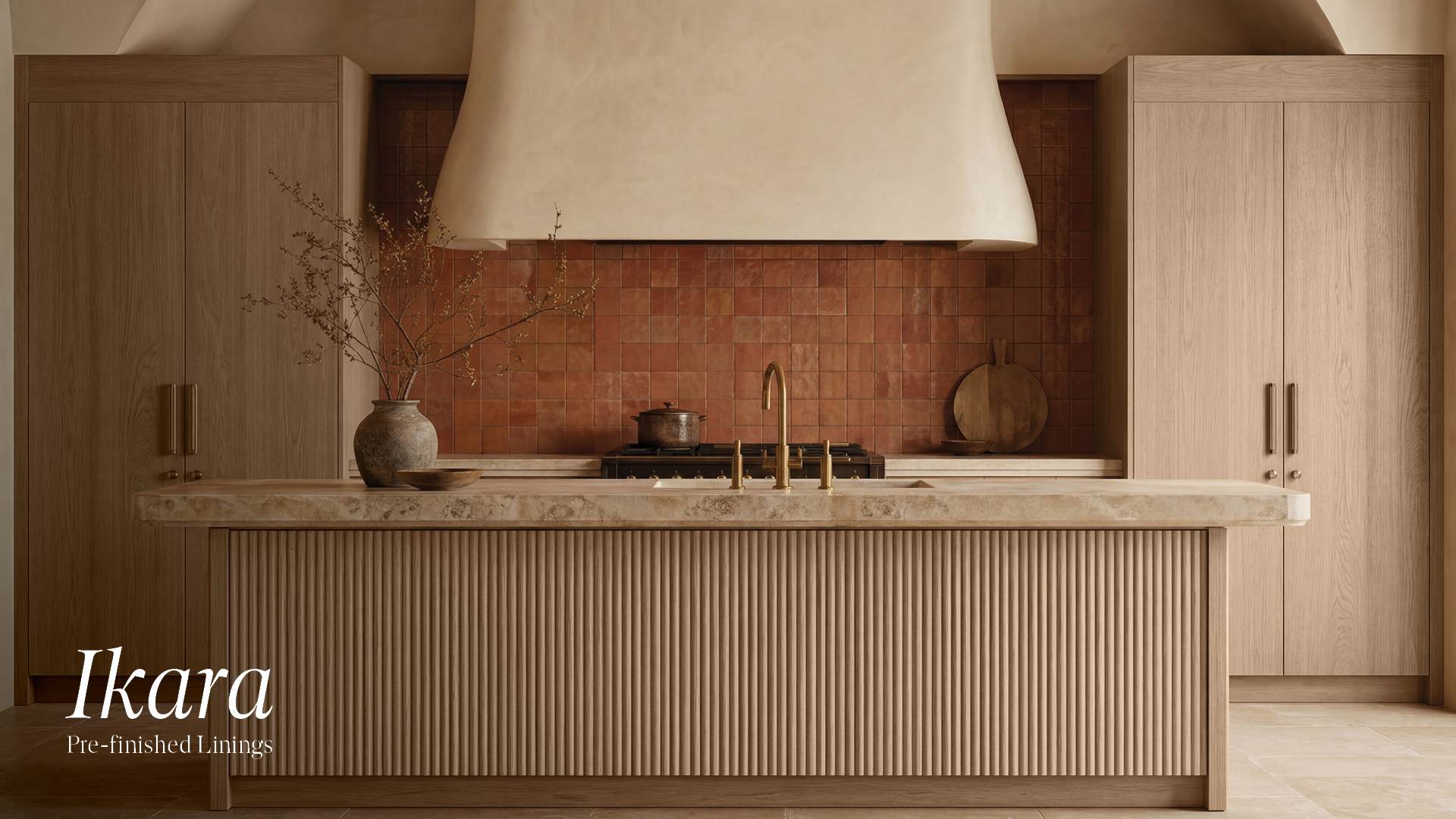 Convex Profile in Blonde Oak&trade;