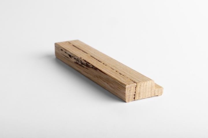 Tasmanian Oak Feature Grade Curved Wall Bead - Strata