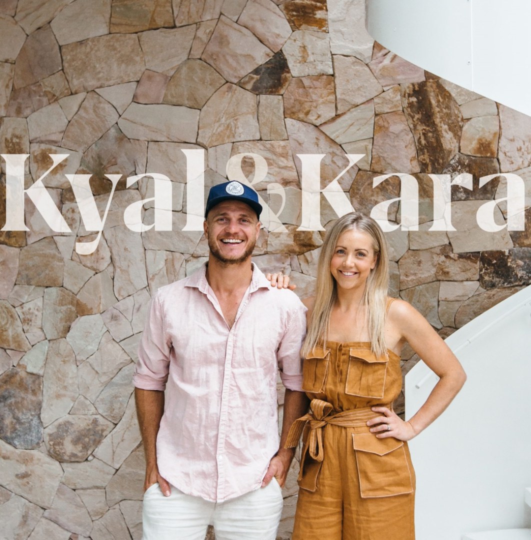 Blue Lagoon Build – Kyal and Kara